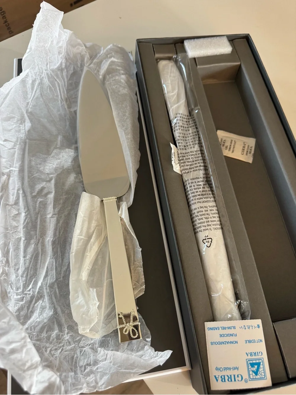 Vera Wang Wedgwood Silver Plated Cake Knife & Server Set